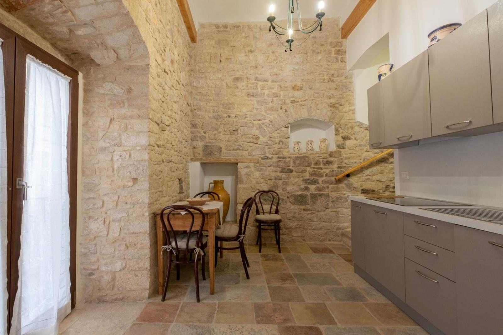 Palazzo Rizzi Dimora Dei Templari Hotel Bitetto Kültér fotó